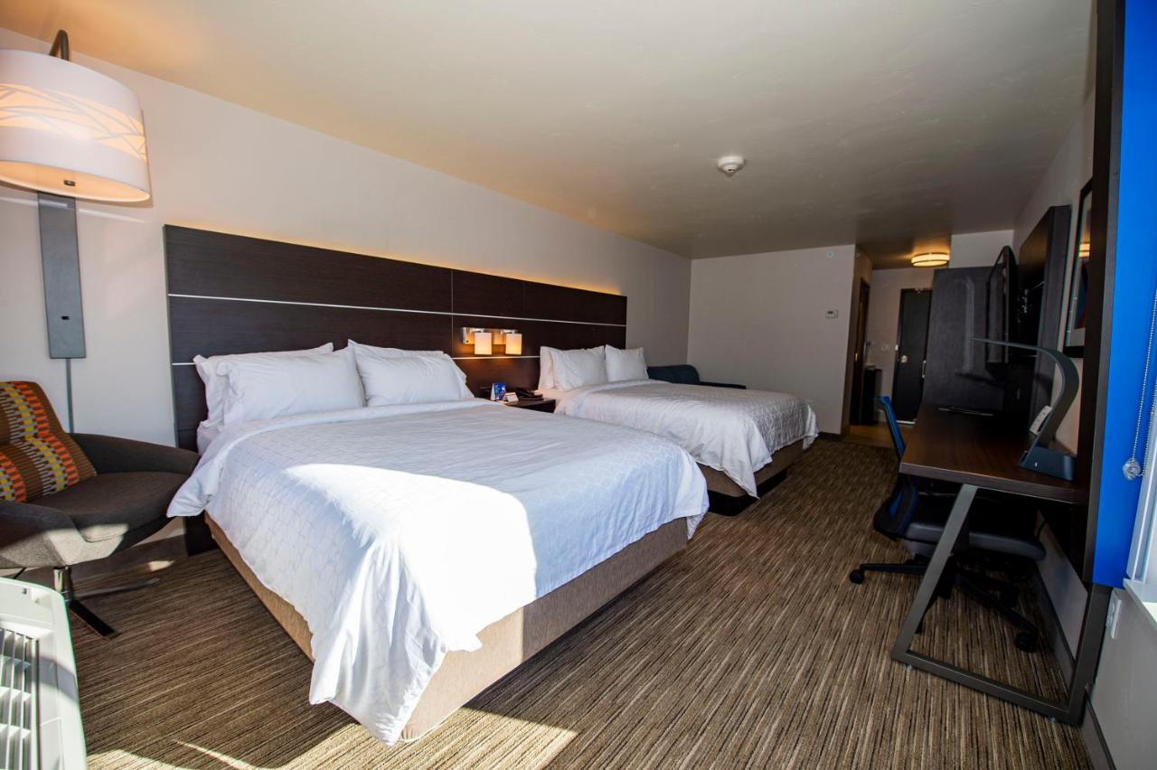 Holiday Inn Express & Suites - Colorado Springs Afa Northgate By Ihg Extérieur photo