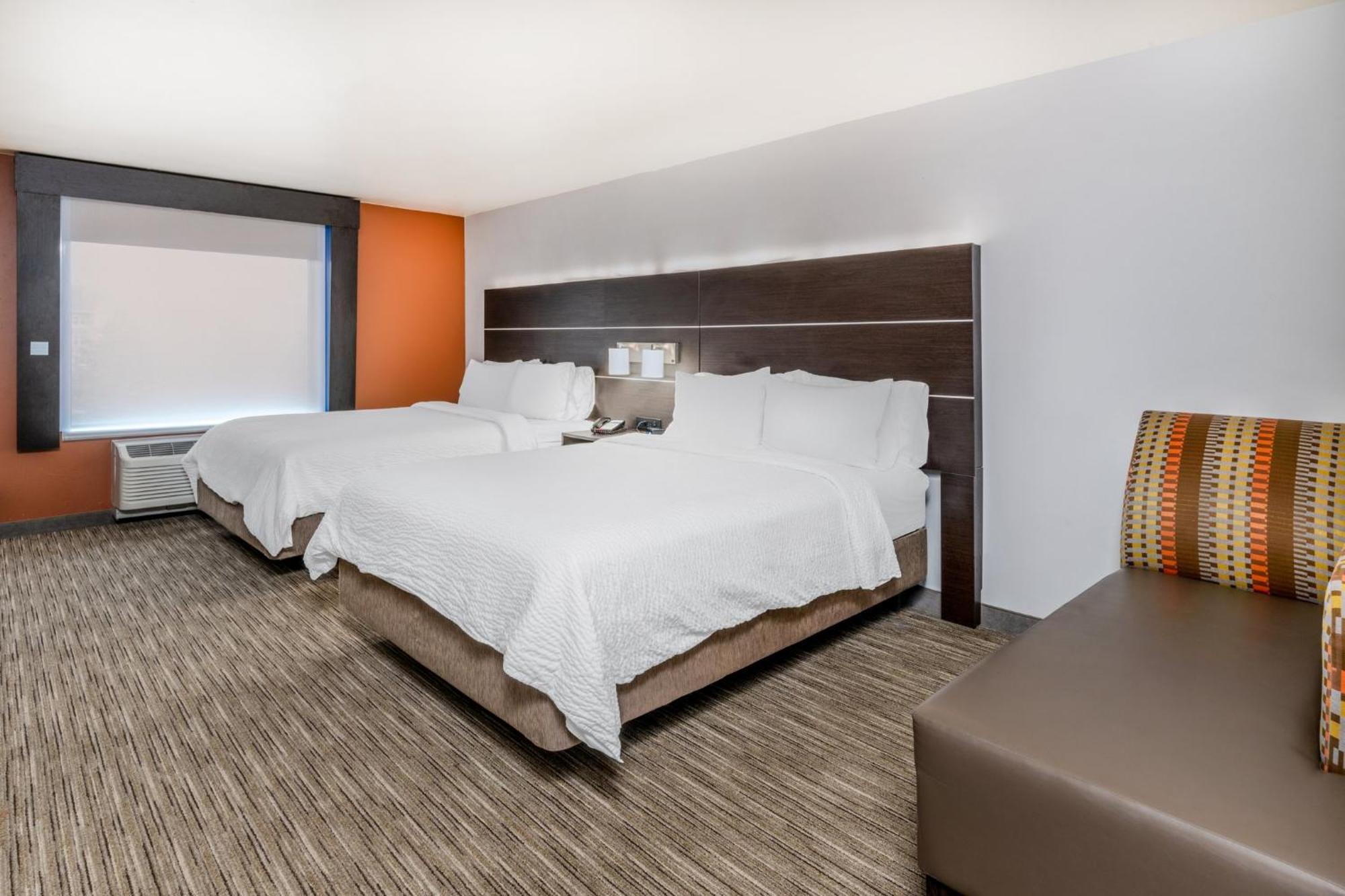 Holiday Inn Express & Suites - Colorado Springs Afa Northgate By Ihg Extérieur photo