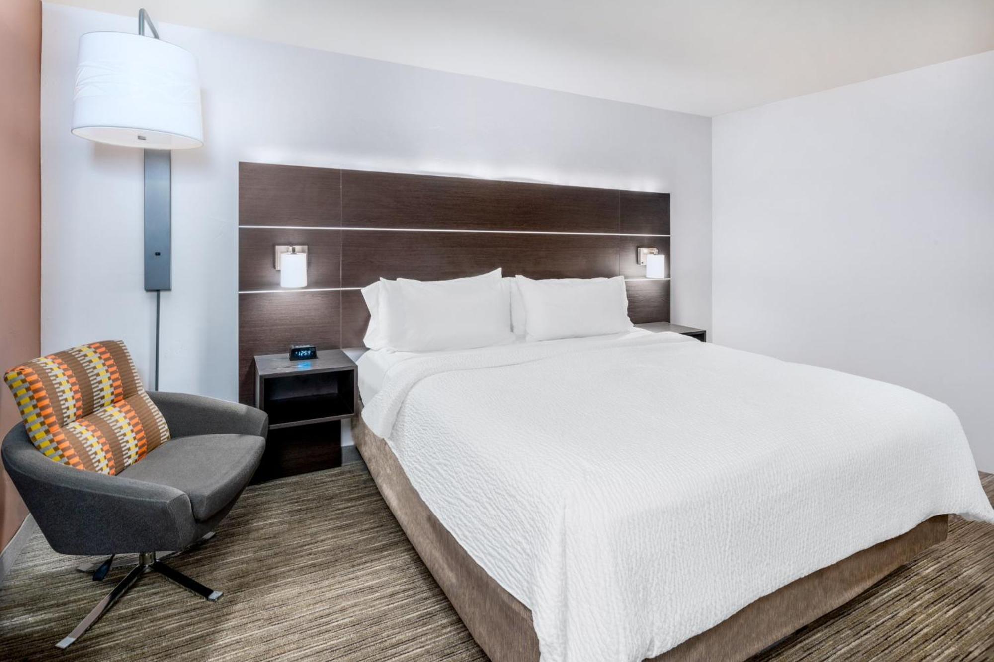 Holiday Inn Express & Suites - Colorado Springs Afa Northgate By Ihg Extérieur photo