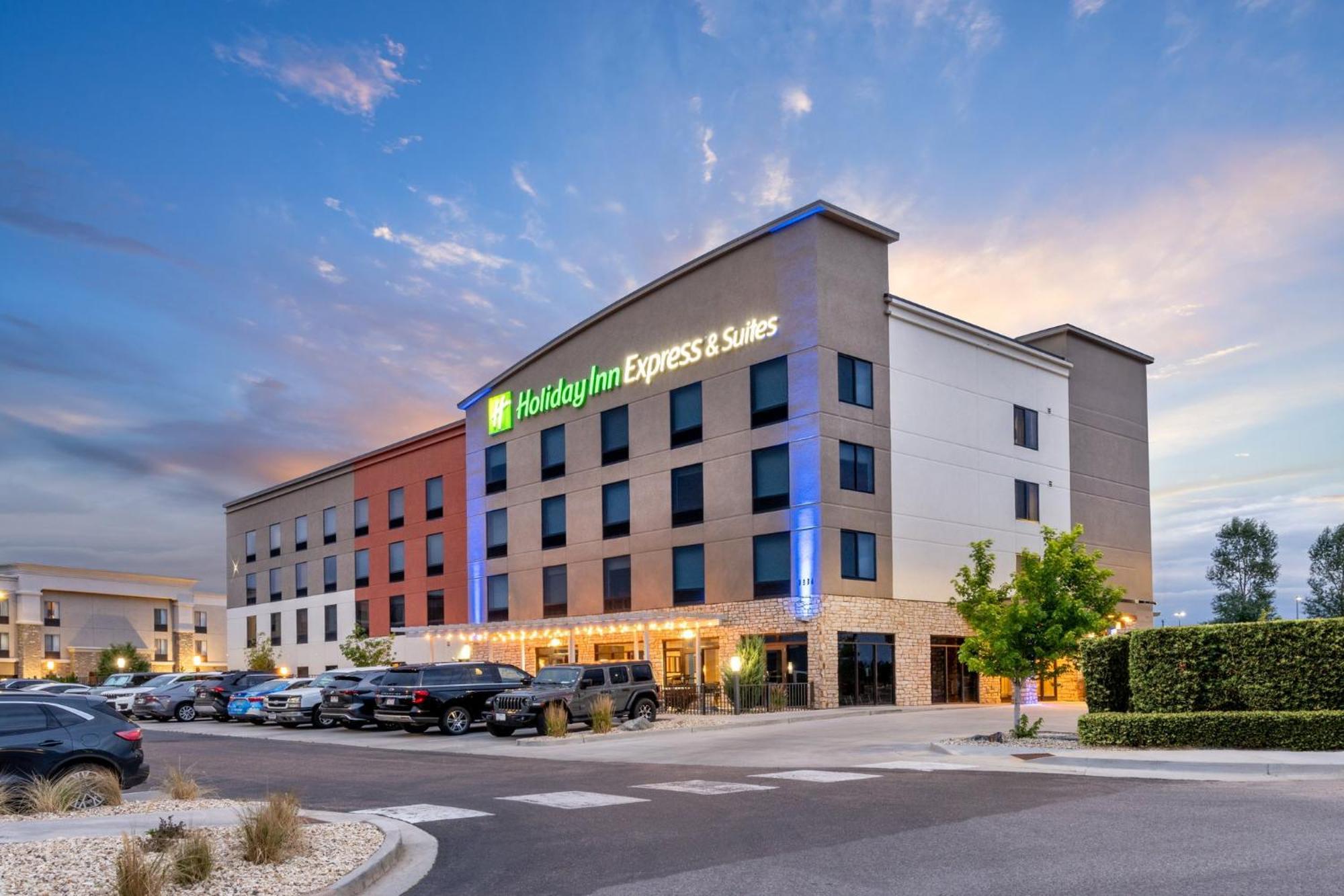 Holiday Inn Express & Suites - Colorado Springs Afa Northgate By Ihg Extérieur photo
